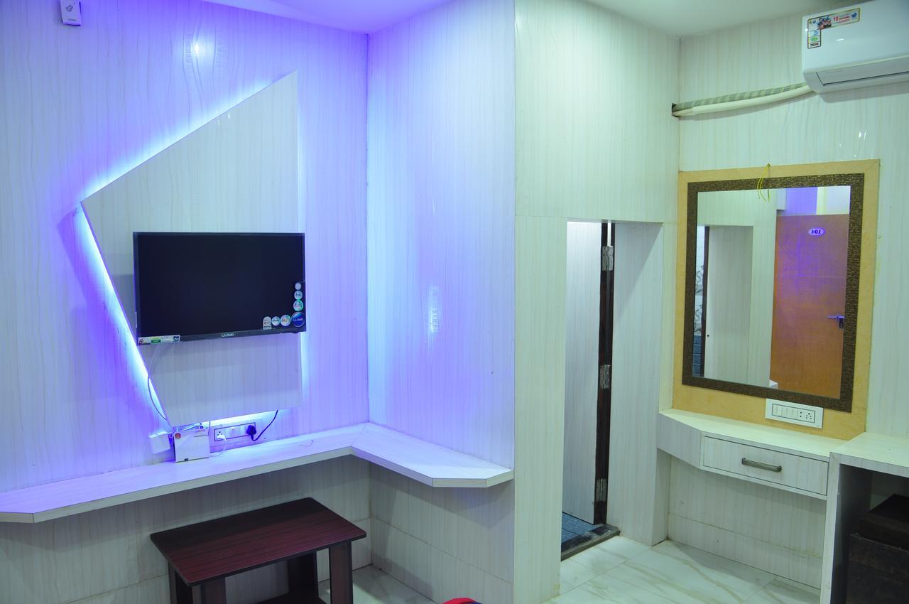 Hotel Golden Inn Balangir Esterno foto